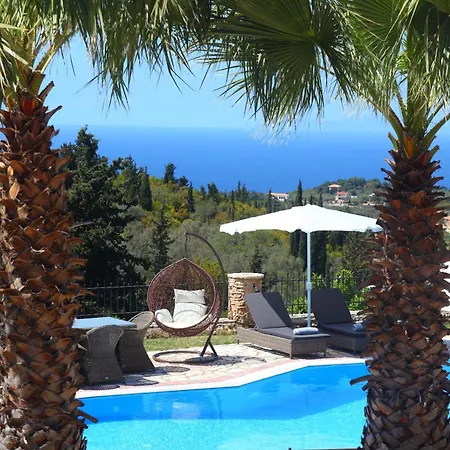 Fuer 6 Personen Und 2 In Lefkada
